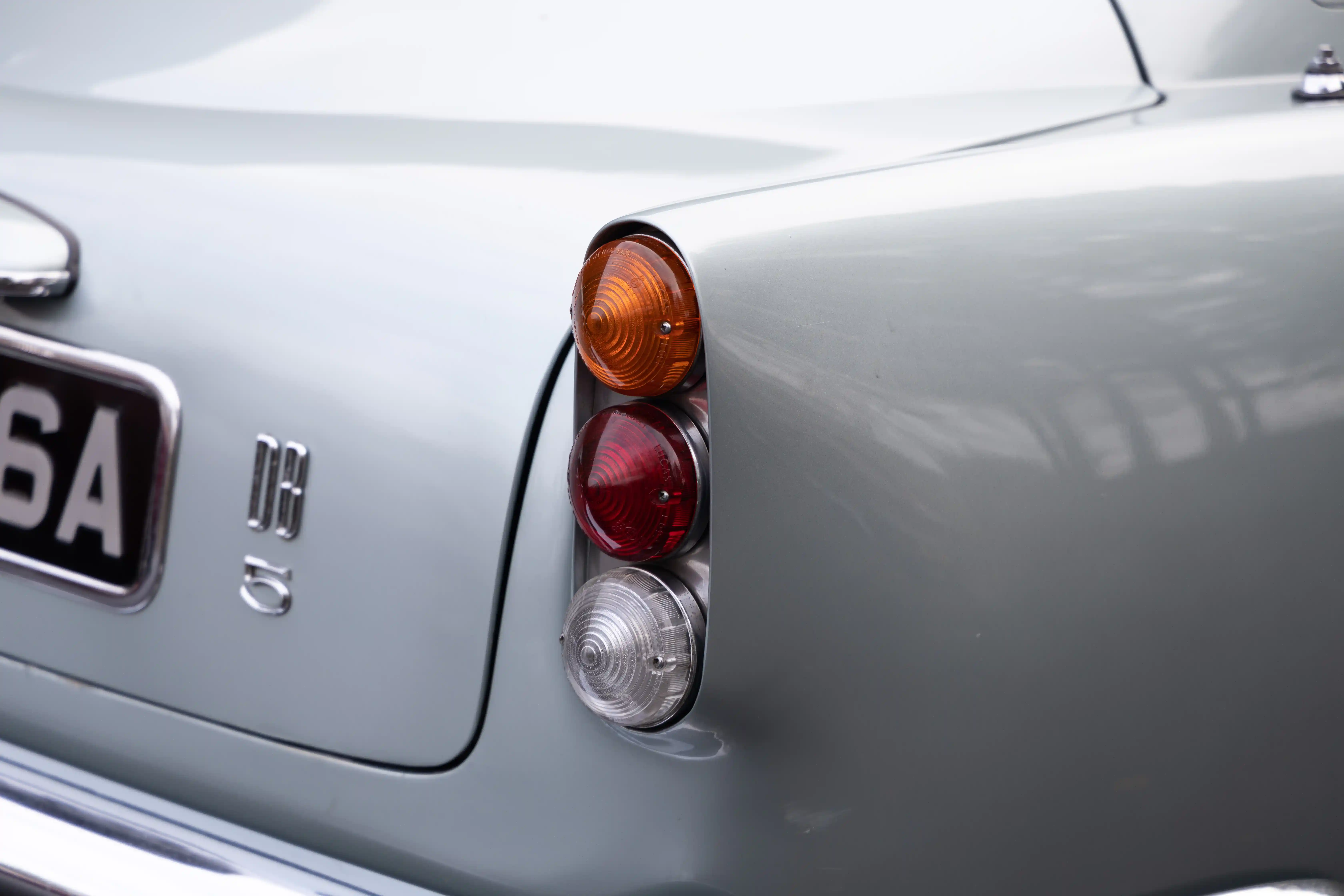 Aston Martin DB5 detail 1