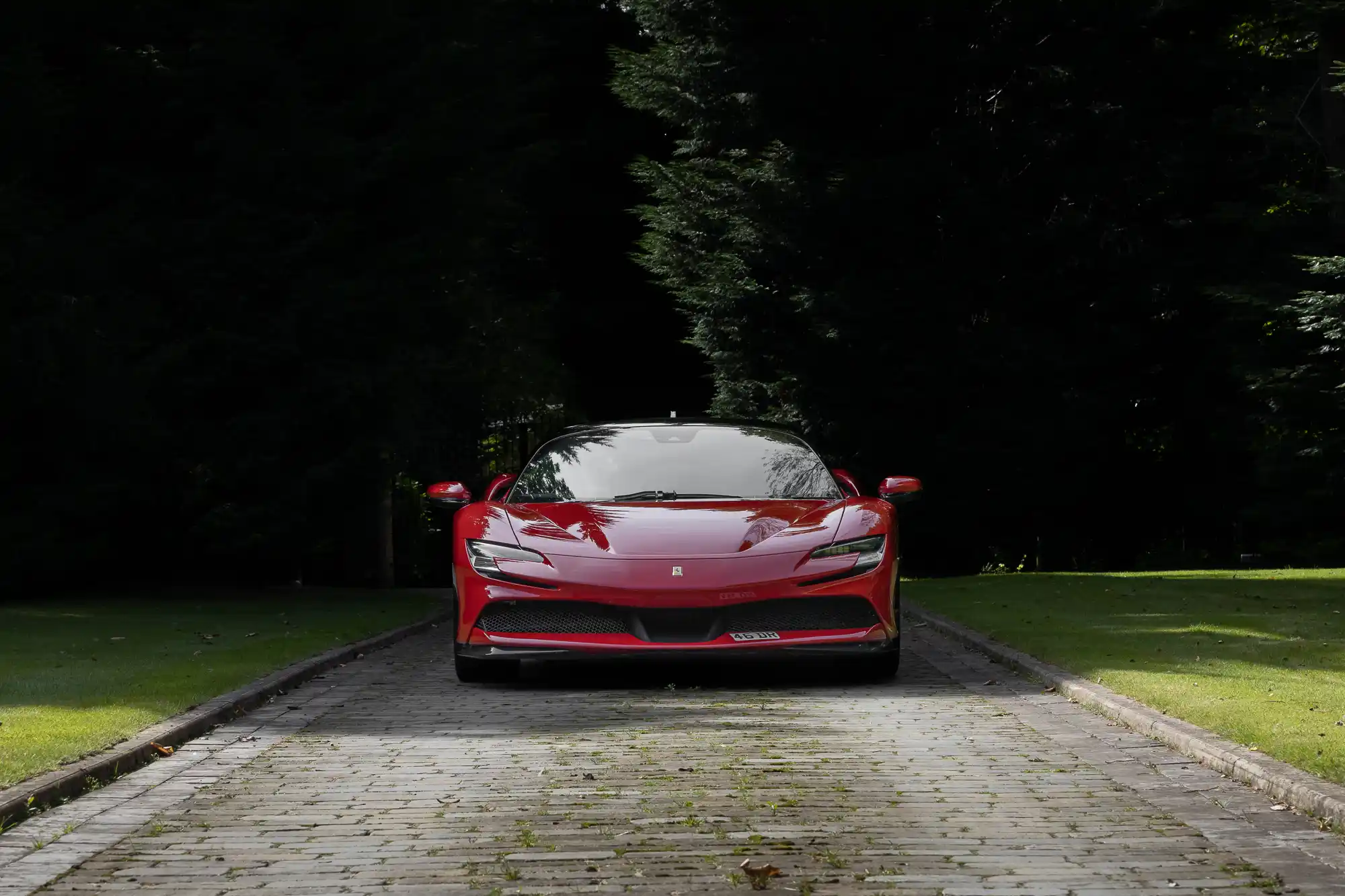 Ferrari SF90 spotlight detail