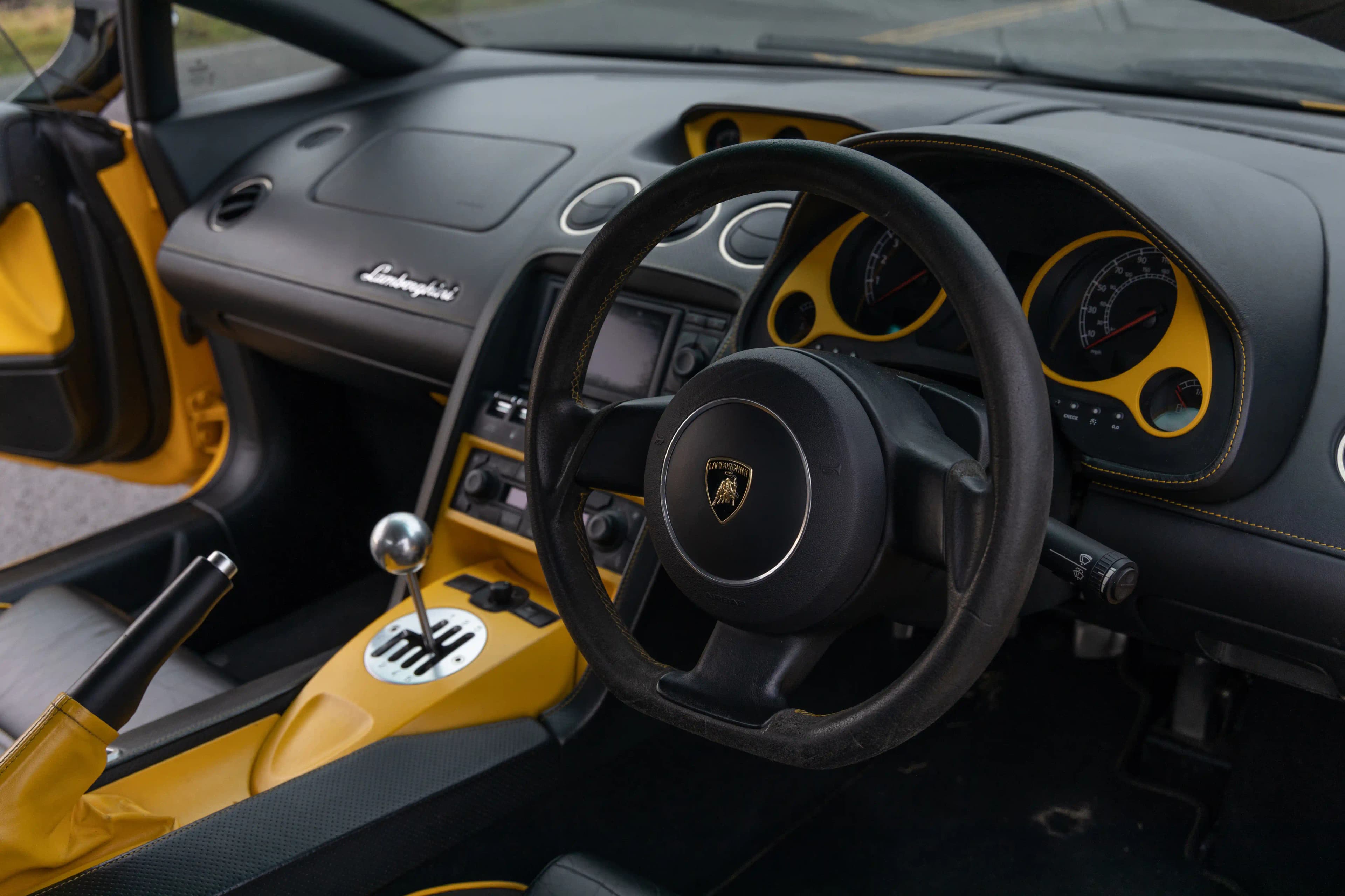 Lamborghini detail 3